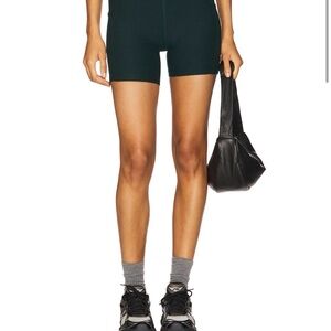 Beyond Yoga Dark Spruce Green Bike Shorts, Spacedye (S)